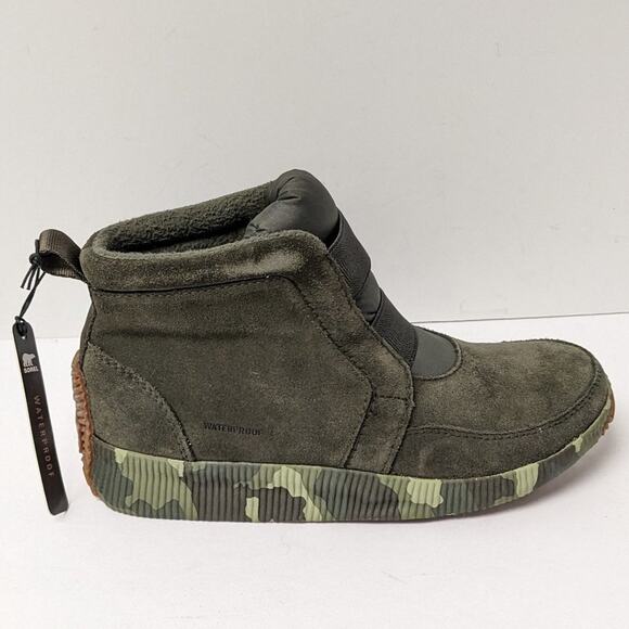 Sorel Out N About Plus Mid Booties, Green Suede, Women's 6 M - Picture 1 of 7